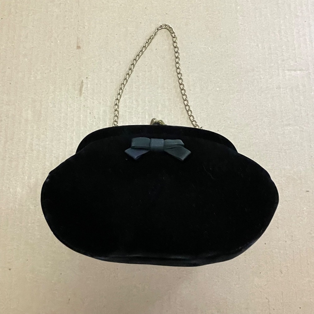 Vintage Black Velvet Evening Bag Convertible Chain Clutch Gold Kiss Lock Frame